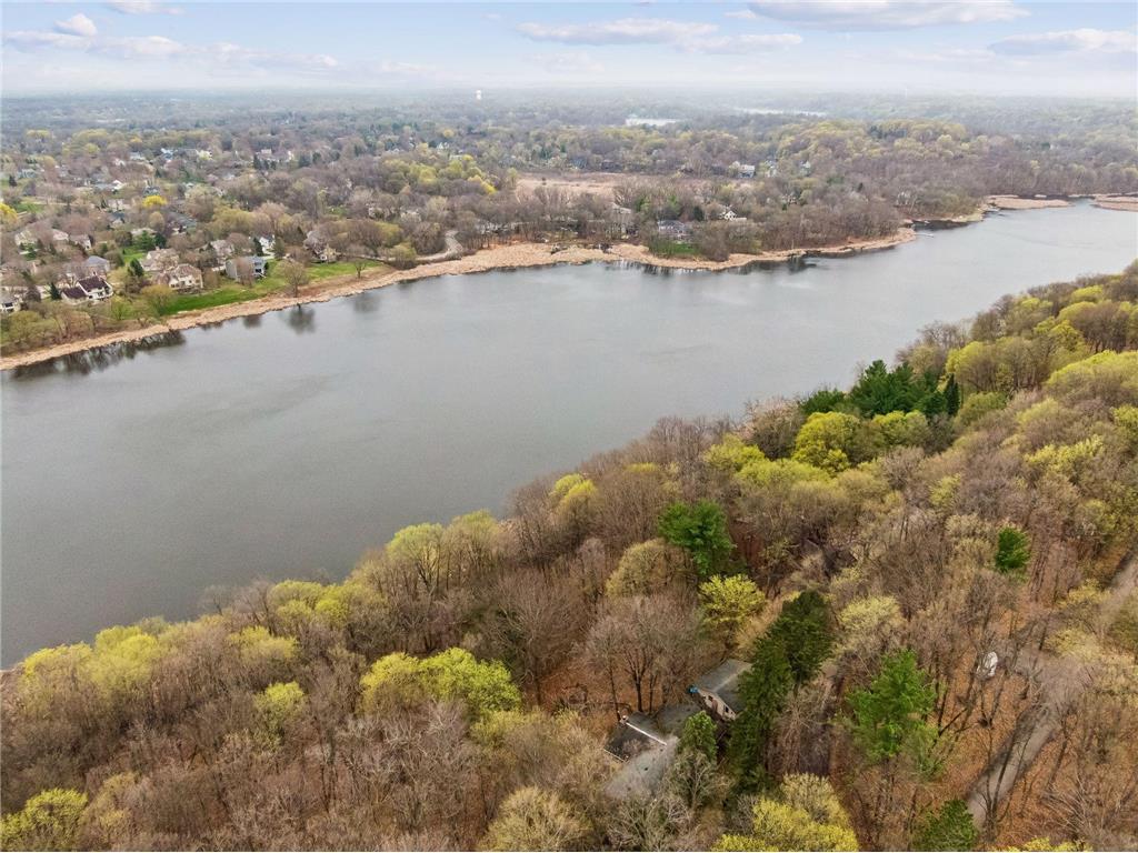 58XX Ridge Road Shorewood MN 55331 - Silver 7056501 image2