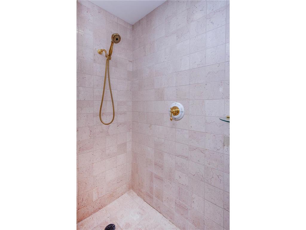 59 4th Street W #23C Saint Paul MN 55102 7073757 image39