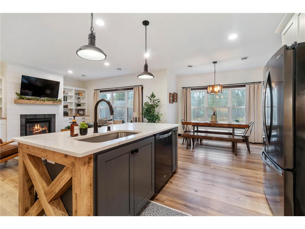 59 E Riverside Road Esko MN 55733 7049655 image10