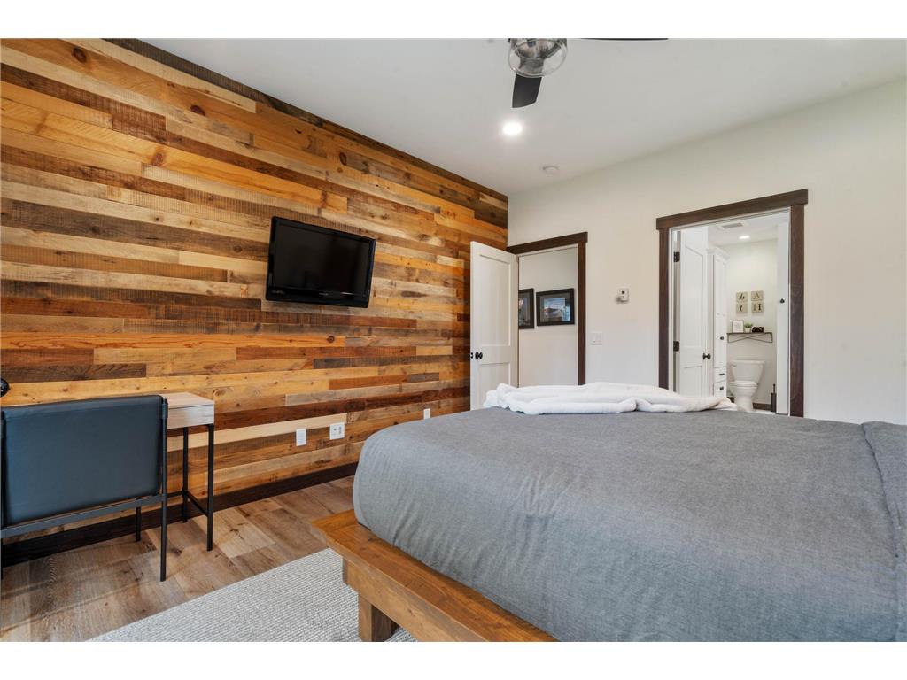 59 E Riverside Road Esko MN 55733 7049655 image15