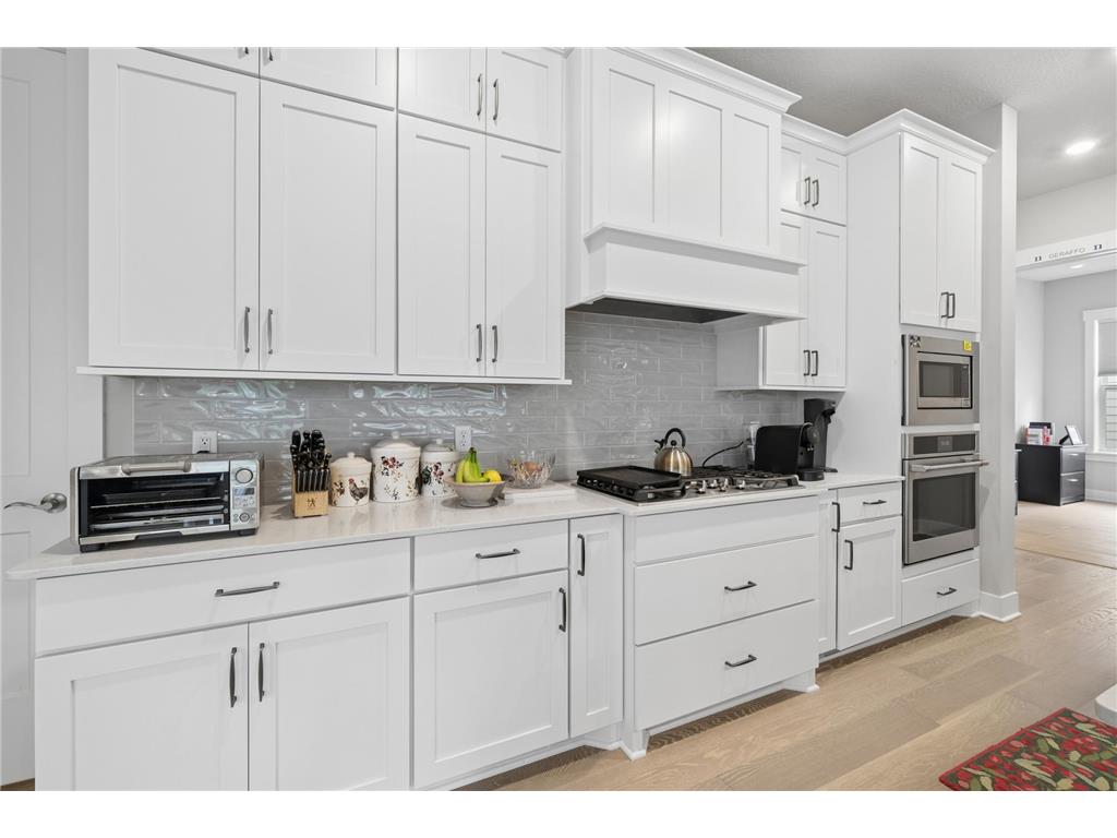 5900 Ayrshire Lane Shorewood MN 55331 7084960 image11