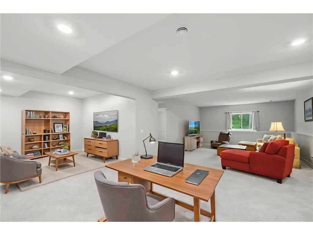 5900 Ayrshire Lane Shorewood MN 55331 7084960 image35
