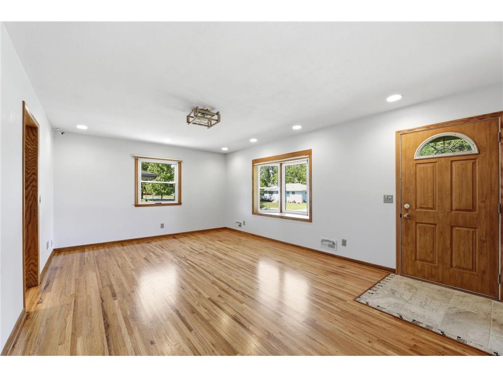 5900 Ensign Avenue N New Hope MN 55428 7081264 image20