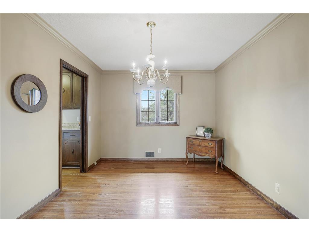 5900 Halifax Place Brooklyn Center MN 55429 7058015 image16