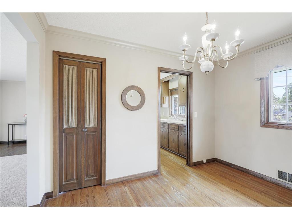 5900 Halifax Place Brooklyn Center MN 55429 7058015 image17