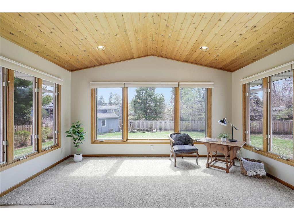 5900 Halifax Place Brooklyn Center MN 55429 7058015 image19