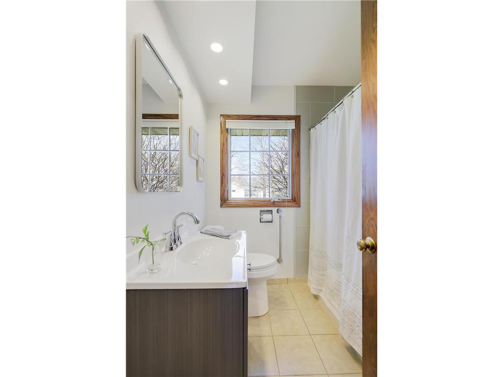 5900 Halifax Place Brooklyn Center MN 55429 7058015 image30
