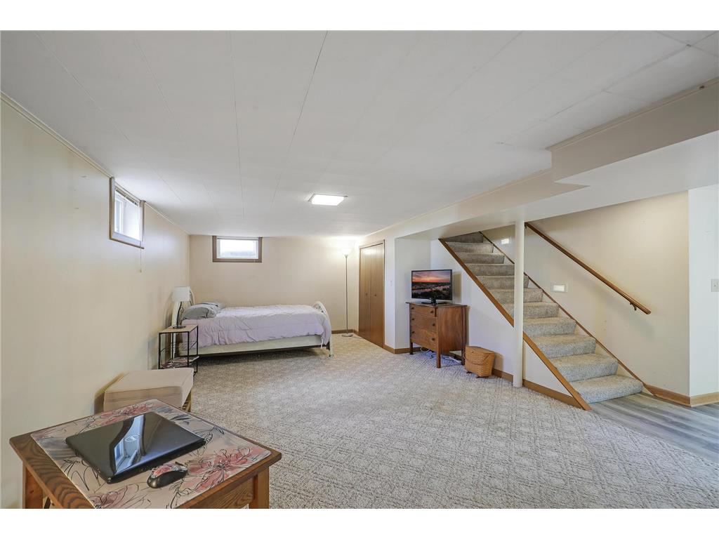 5900 Halifax Place Brooklyn Center MN 55429 7058015 image32