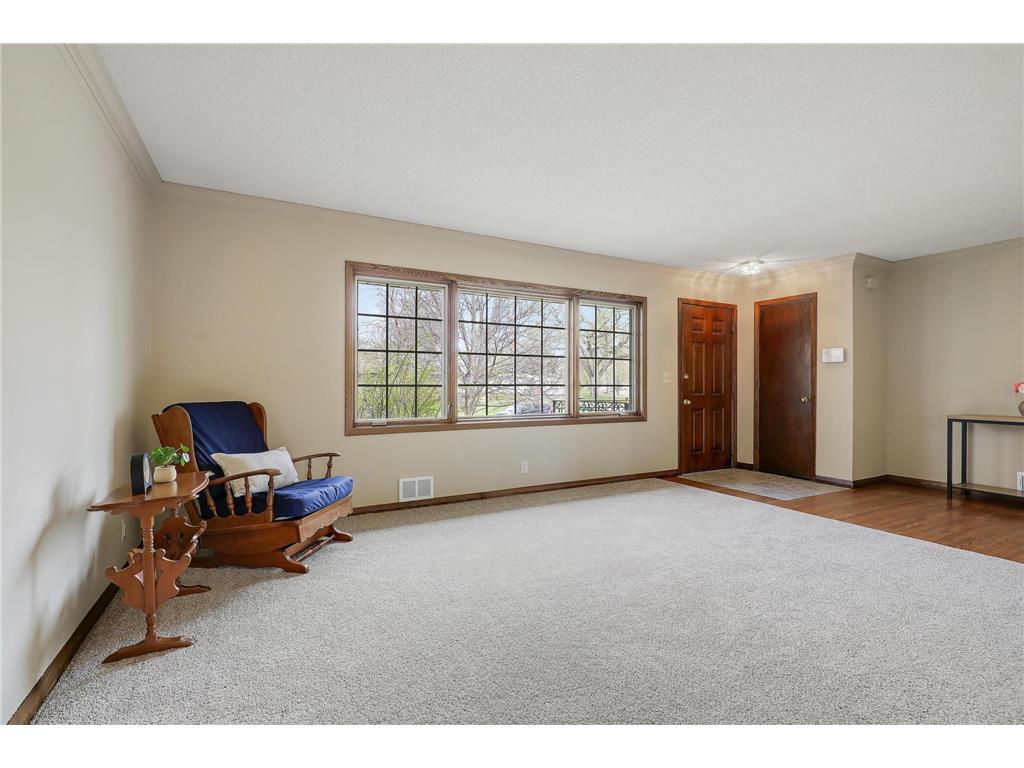 5900 Halifax Place Brooklyn Center MN 55429 7058015 image4