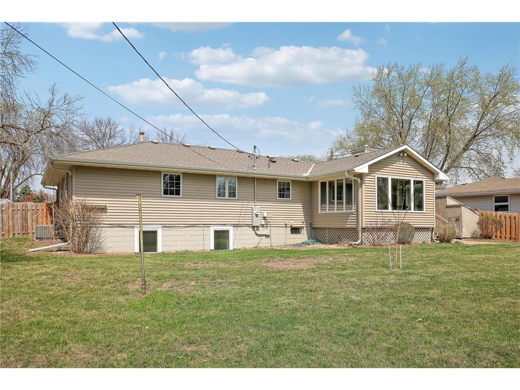 5900 Halifax Place Brooklyn Center MN 55429 7058015 image44