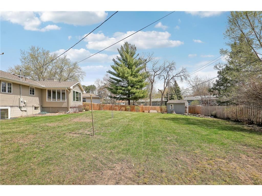 5900 Halifax Place Brooklyn Center MN 55429 7058015 image49