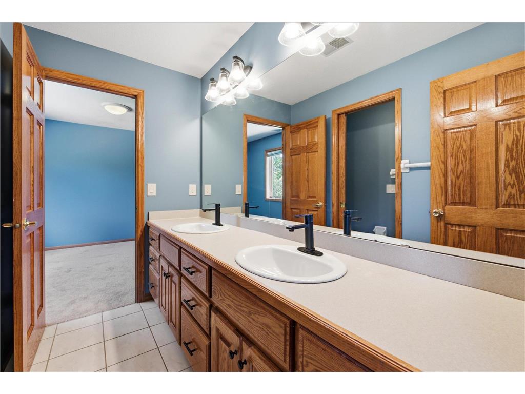 5900 Otter Ridge Circle White Bear Twp MN 55110 7096752 image28