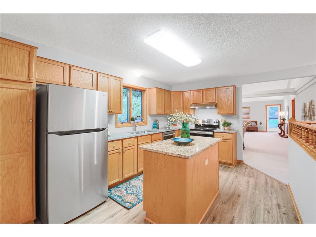 5900 Oxboro Avenue N Oak Park Heights MN 55082 6320273 image1