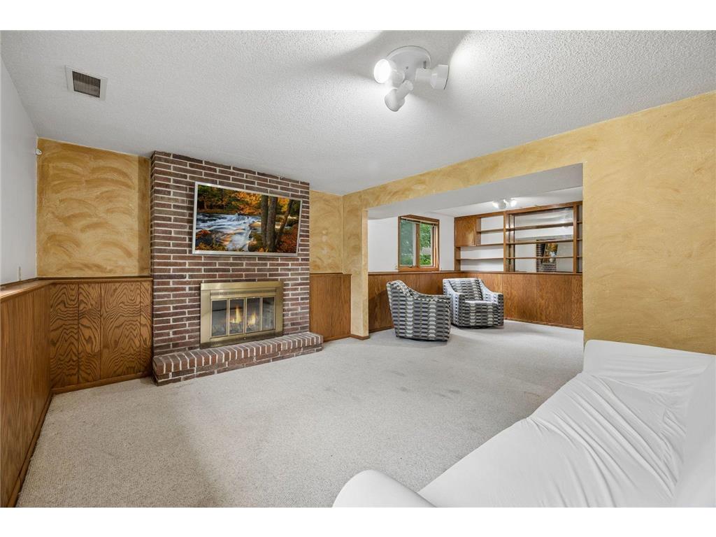 5900 Saint Johns Avenue Edina MN 55424 7084080 image17