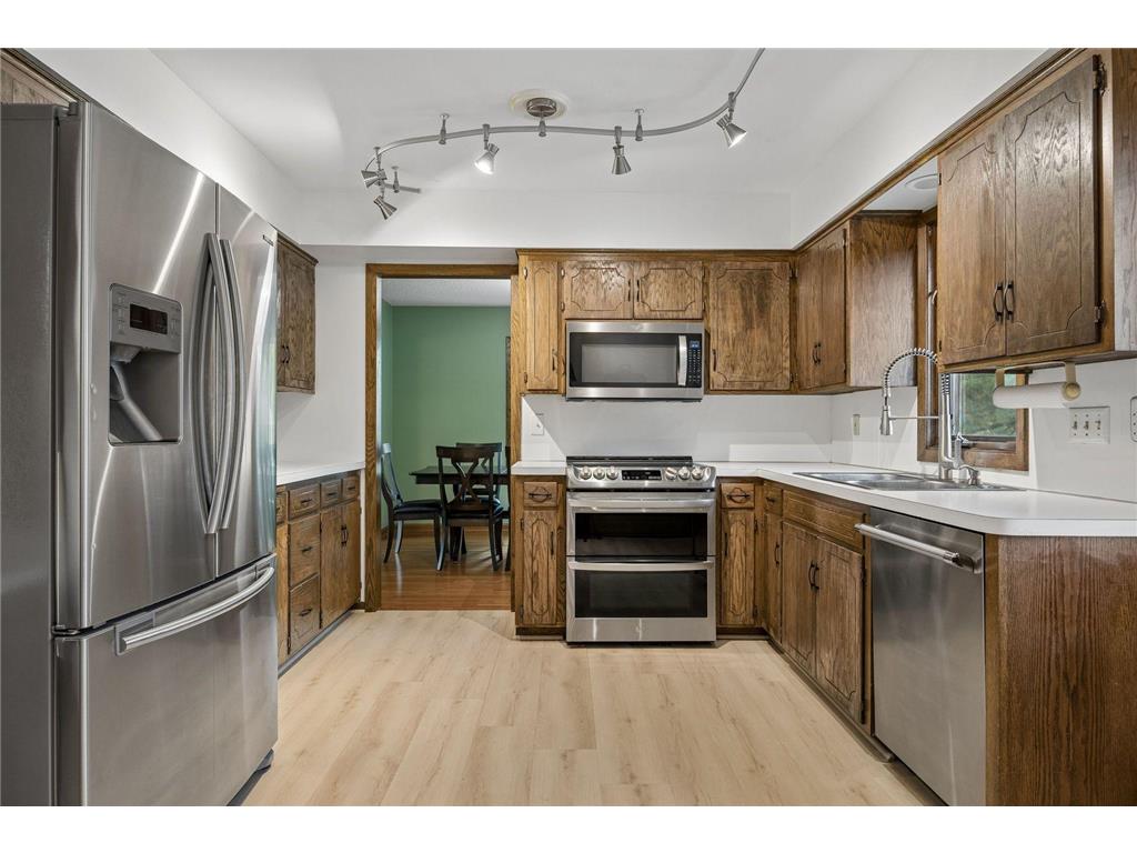 5900 Saint Johns Avenue Edina MN 55424 7084080 image9