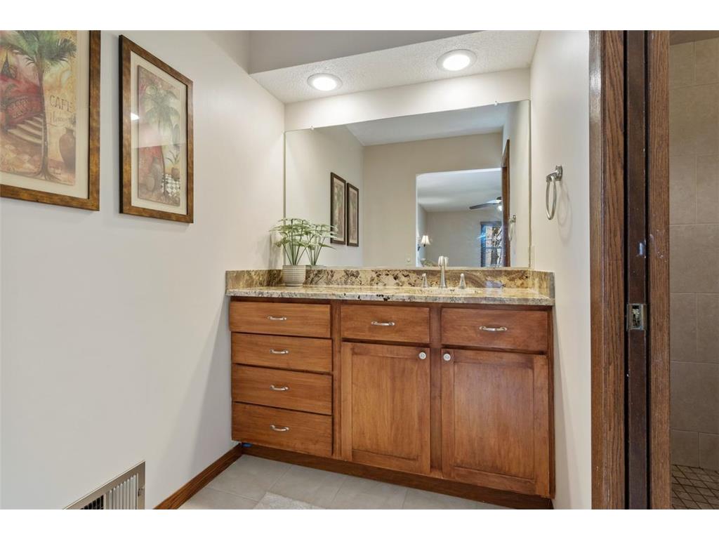 5900 W 99th Street, Bloomington, MN, 55438 MLS 6520152 Edina Realty