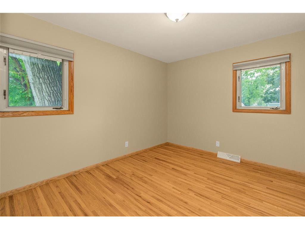 5901 6th Street NE Fridley MN 55432 7097086 image11