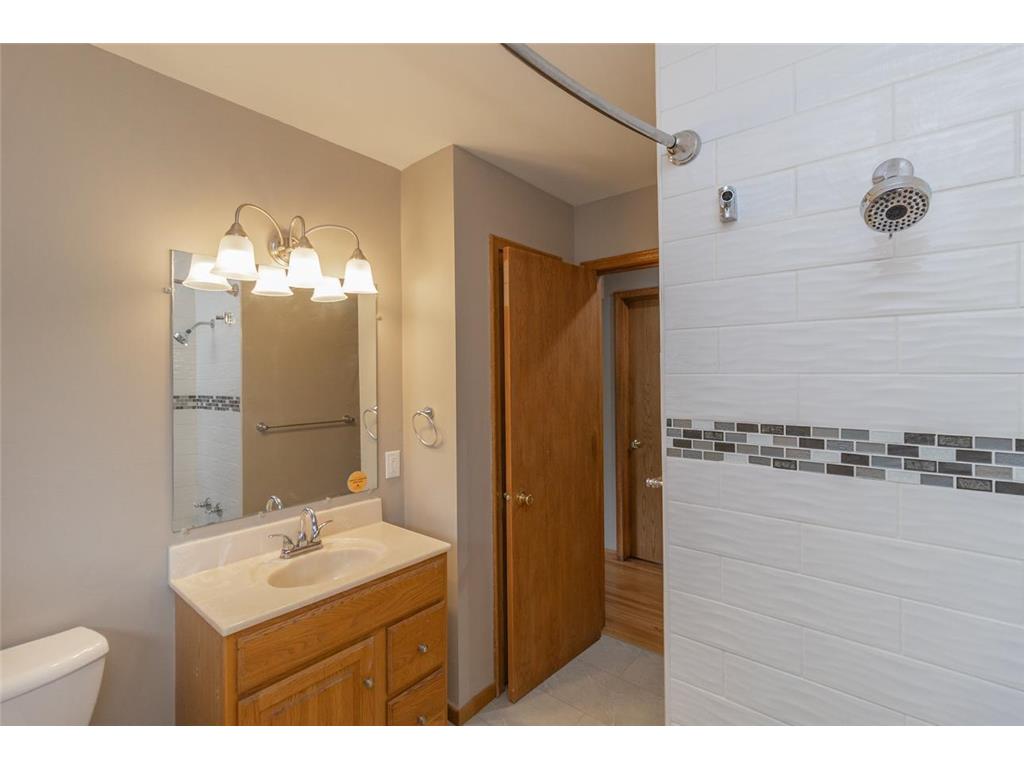 5901 6th Street NE Fridley MN 55432 7097086 image14