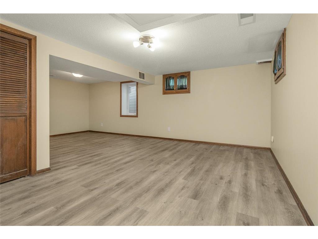 5901 6th Street NE Fridley MN 55432 7097086 image20
