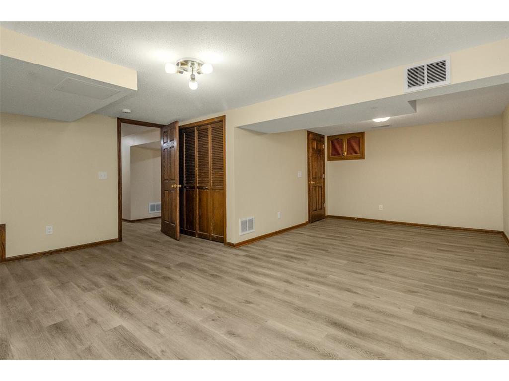 5901 6th Street NE Fridley MN 55432 7097086 image22