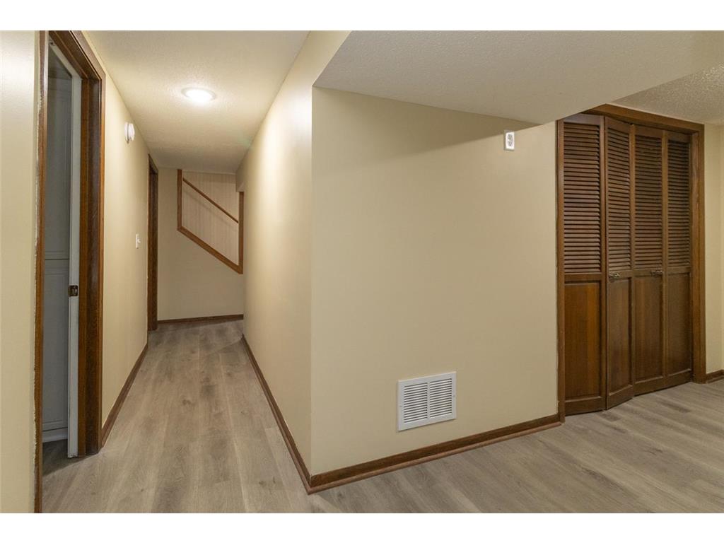 5901 6th Street NE Fridley MN 55432 7097086 image23