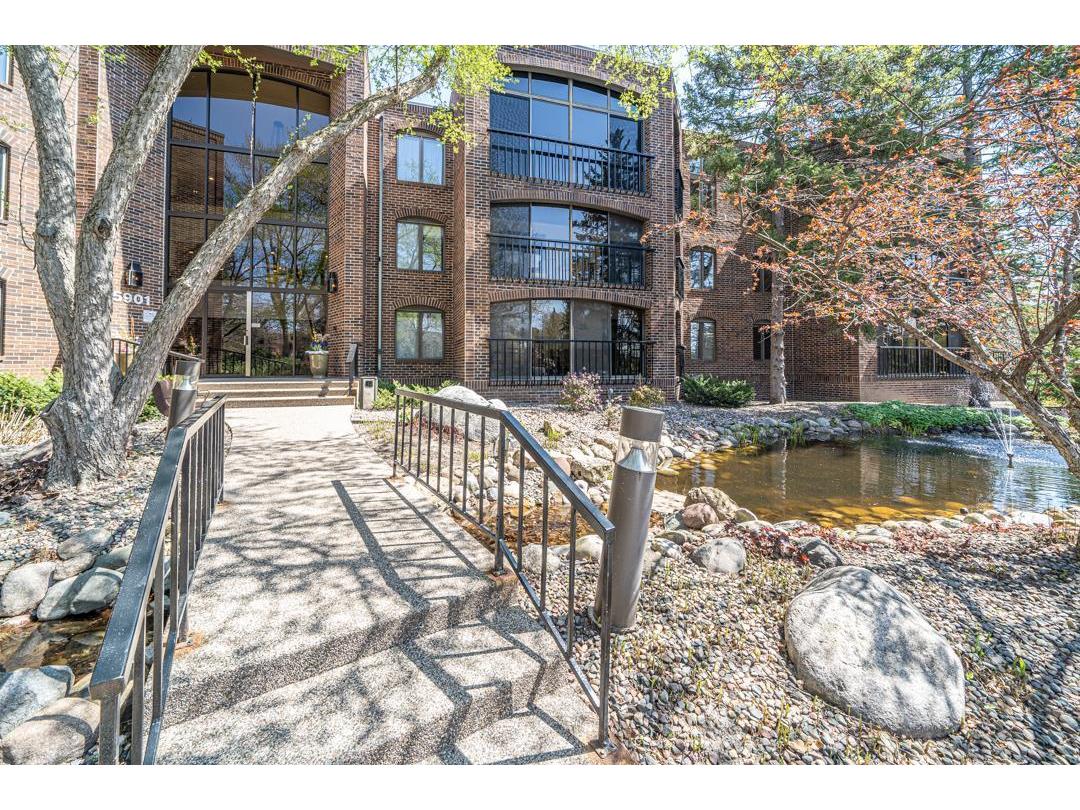 5901 Laurel Avenue 121, Golden Valley, MN, 55416 MLS 6068836