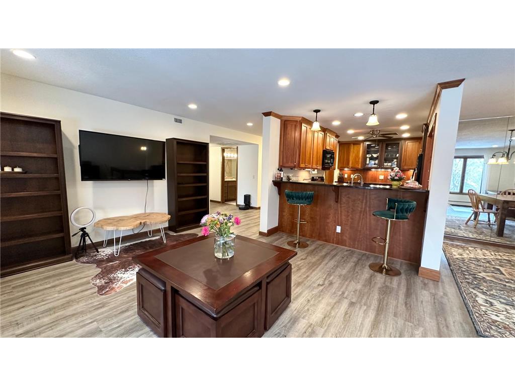 5901 Laurel Avenue #226 Golden Valley MN 55416 6321211 image1