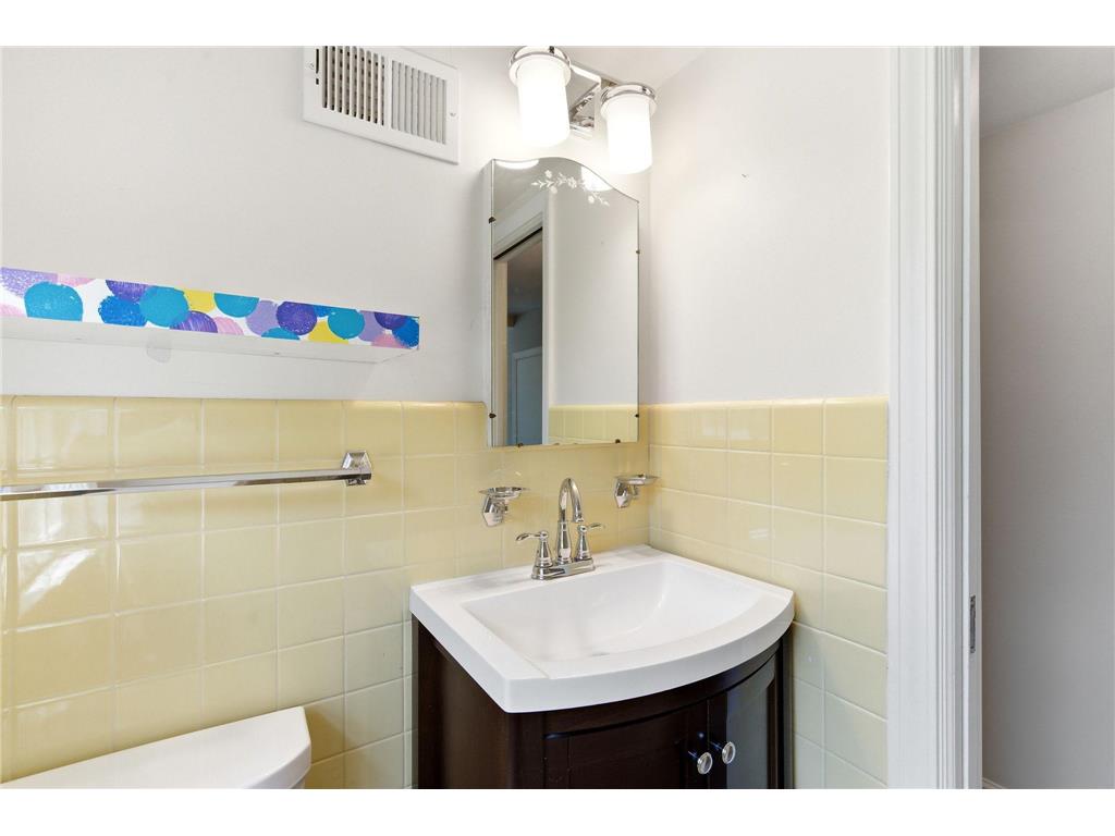 5901 Oakland Avenue Minneapolis MN 55417 7087391 image37