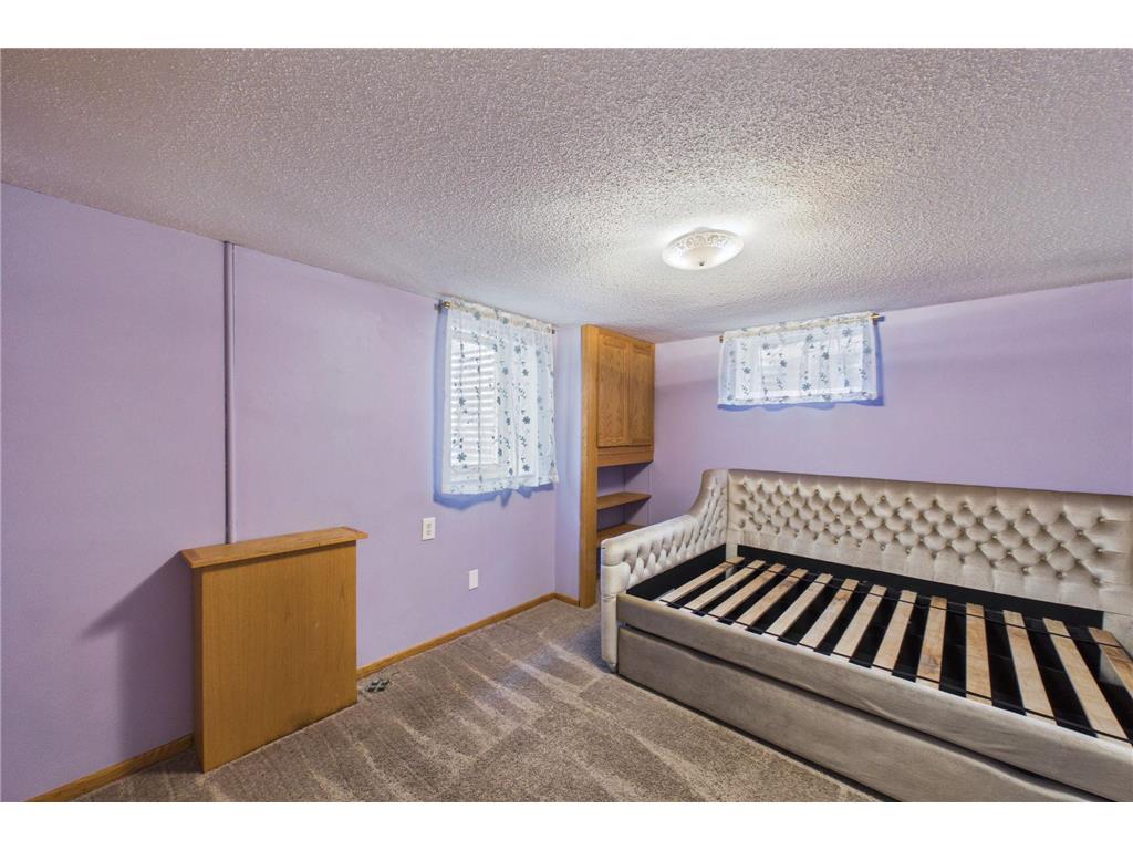 5901 Thomas Avenue S Minneapolis MN 55410 7093021 image19