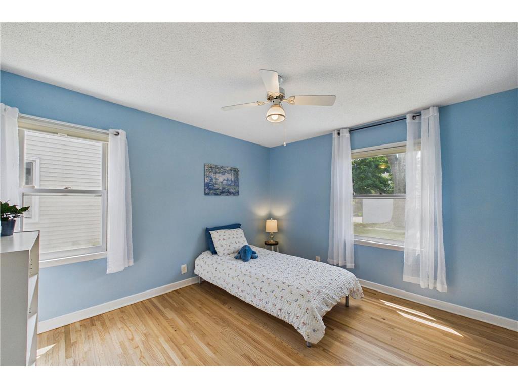 5901 Thomas Avenue S Minneapolis MN 55410 7093021 image8
