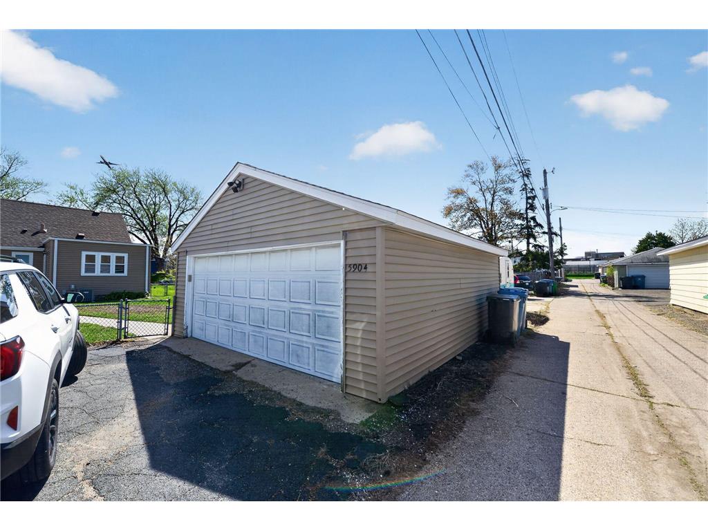 5904 28th Avenue S Minneapolis MN 55417 7062971 image17