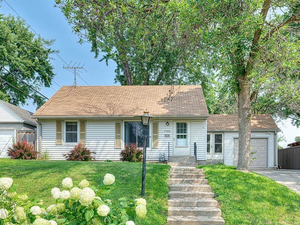 5908 38th Avenue N Crystal MN 55422 6571975 image1