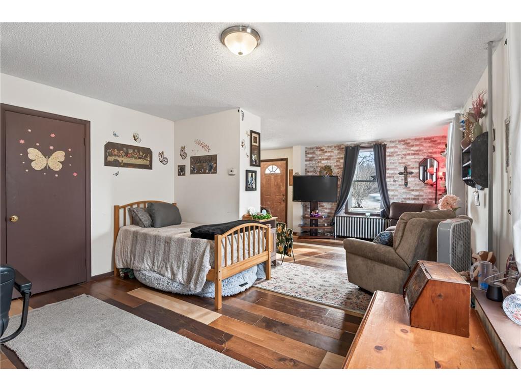591 Payne Avenue Saint Paul MN 55130 7018983 image3