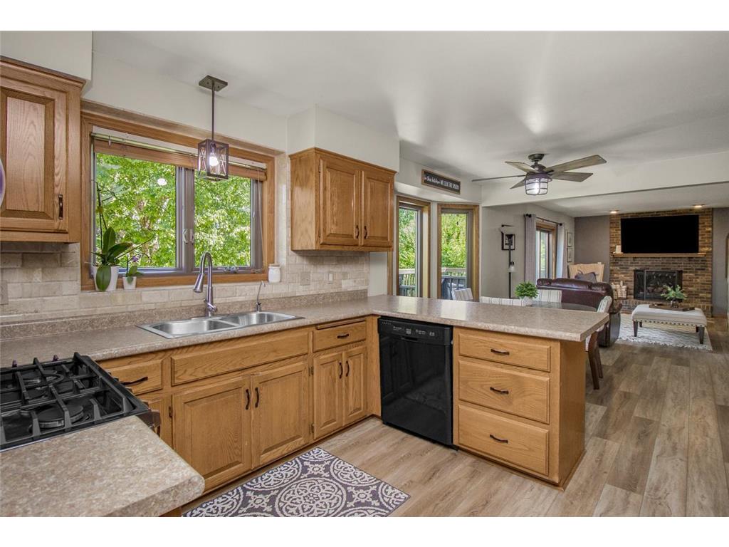 591 Autumn Oaks Court Eagan MN 55123 6773159 image12