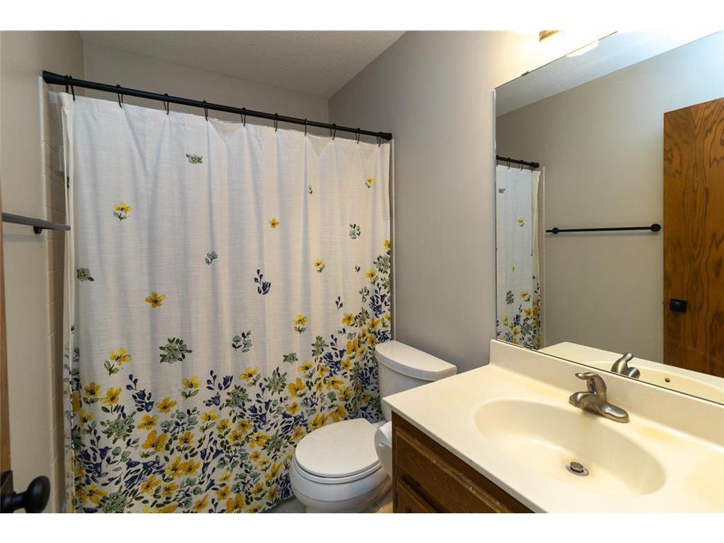 591 Autumn Oaks Court Eagan MN 55123 6773159 image28