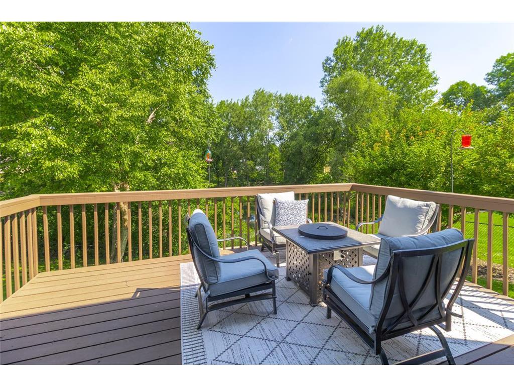 591 Autumn Oaks Court Eagan MN 55123 6773159 image38