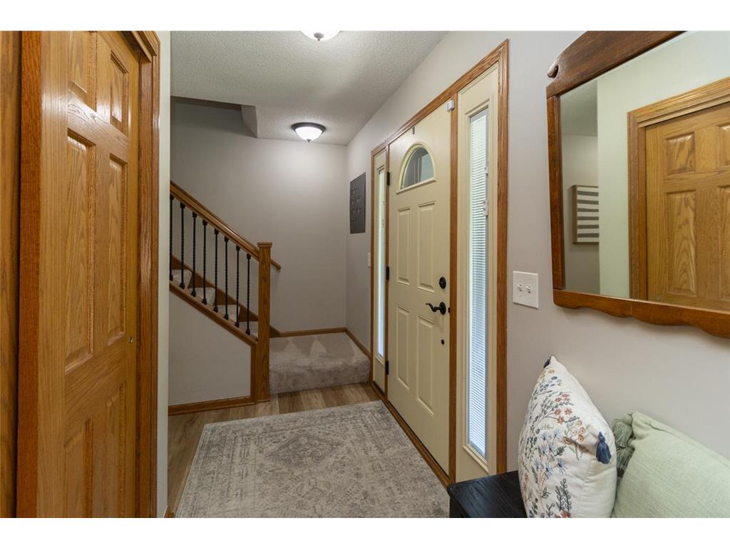 591 Autumn Oaks Court Eagan MN 55123 6773159 image4