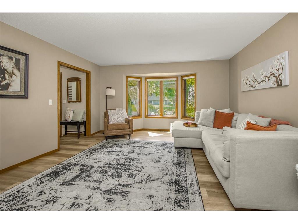 591 Autumn Oaks Court Eagan MN 55123 6773159 image8