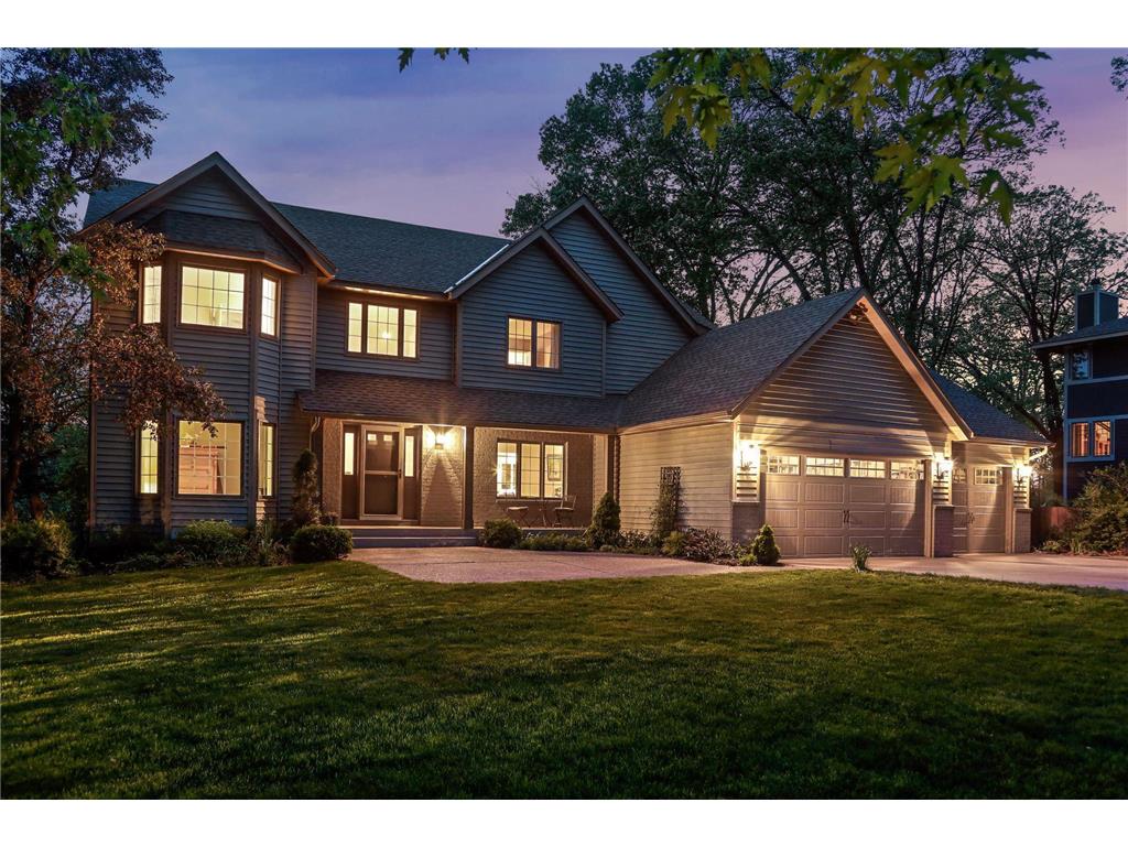 591 Warner Avenue S Mahtomedi MN 55115 - Washington 6545724 image1
