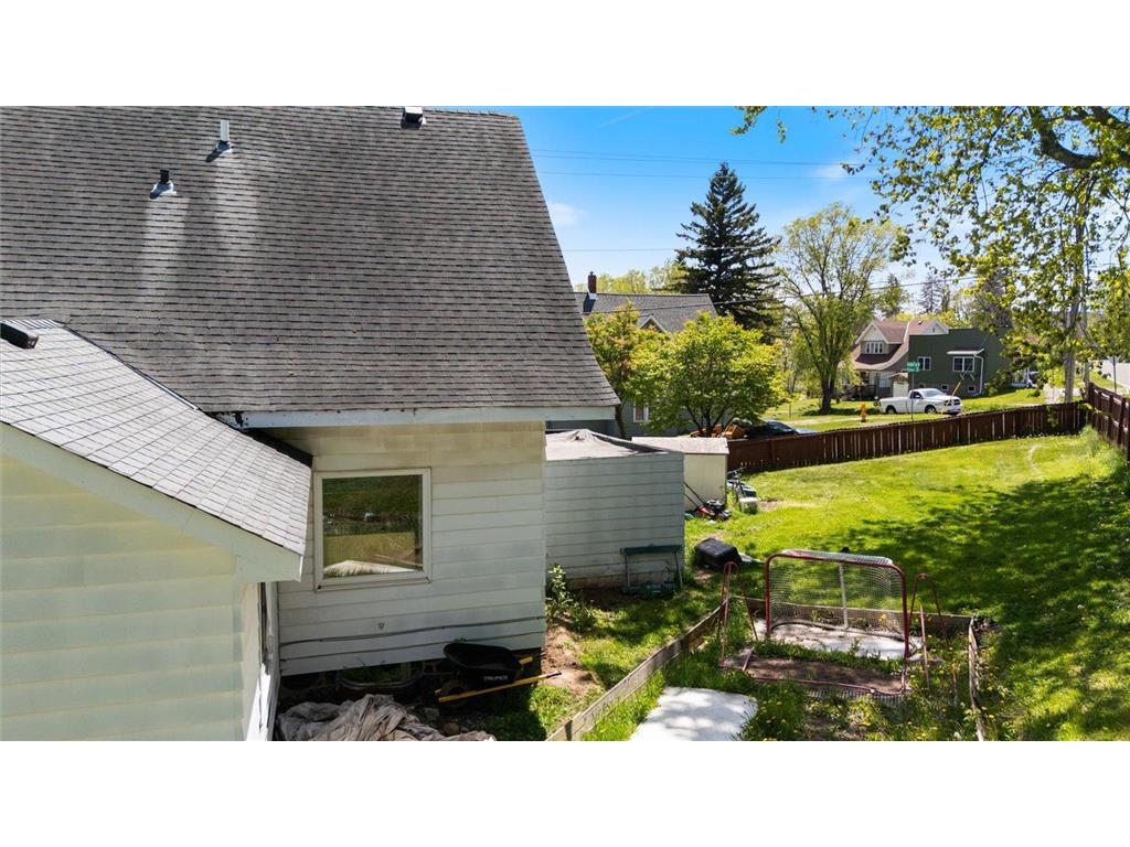 5911 Elinor St Duluth MN 55807 7088176 image17