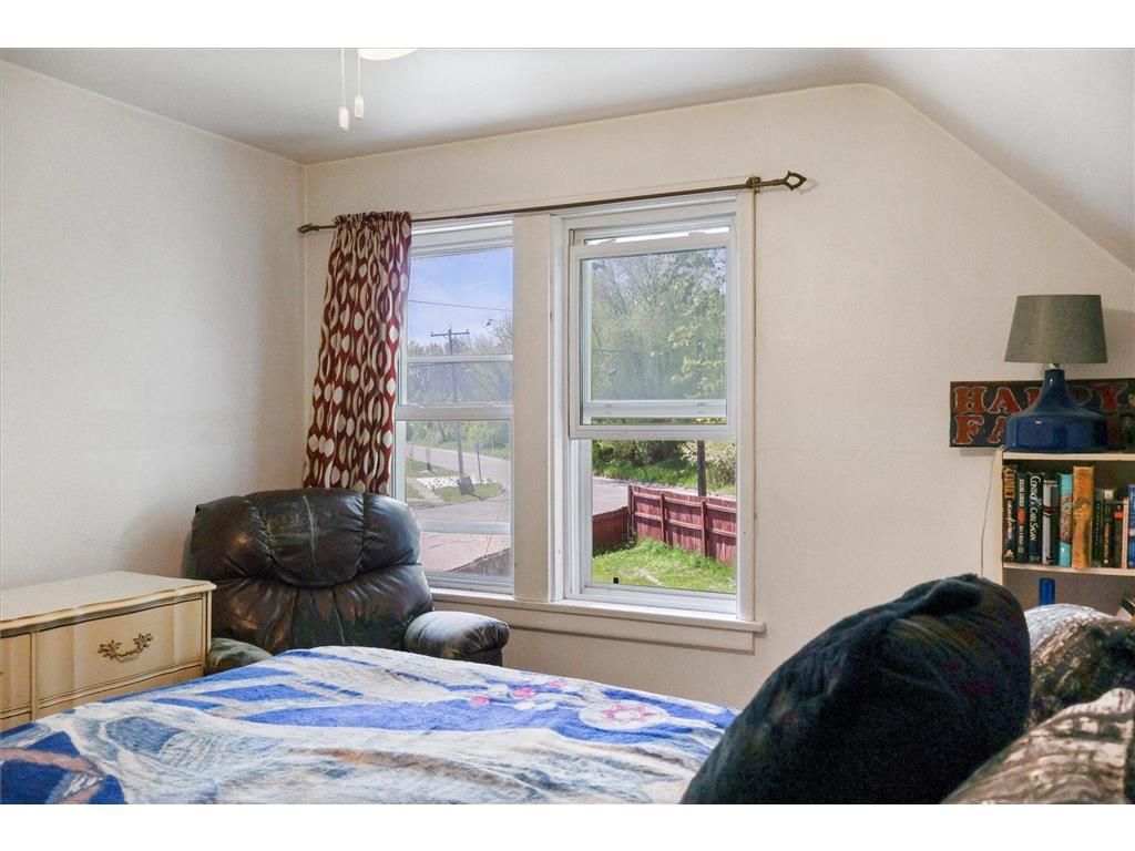 5911 Elinor St Duluth MN 55807 7088176 image64