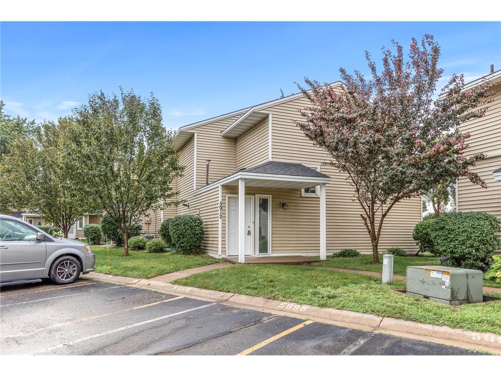5912 Cahill Avenue Inver Grove Heights MN 55076 6558167 image1