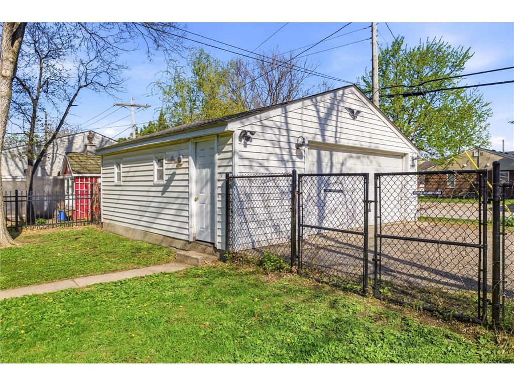 5912 Goodrich Avenue Saint Louis Park MN 55416 7044177 image42