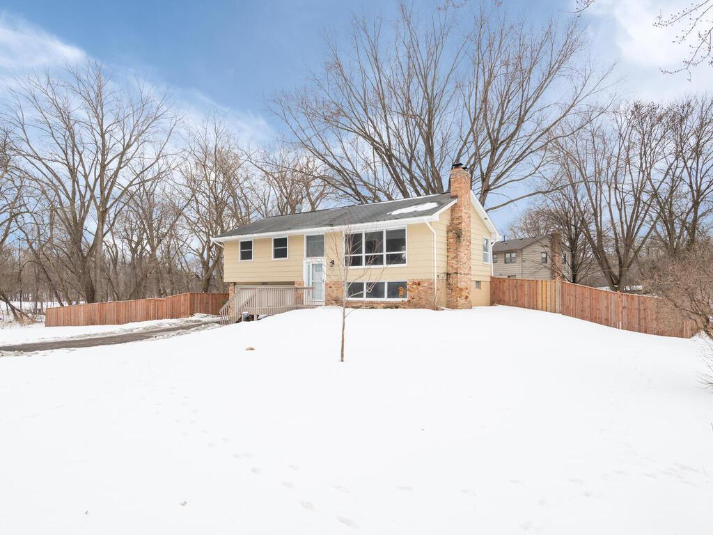 5912 Stoneybrook Drive Minnetonka MN 55345 7018945 image1
