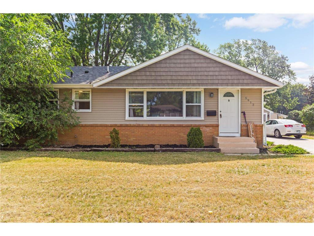 5912 Xerxes Avenue N Brooklyn Center MN 55430 6420125 image1
