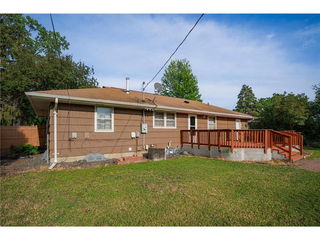 5913 Colfax Avenue N Brooklyn Center MN 55430 7087475 image4