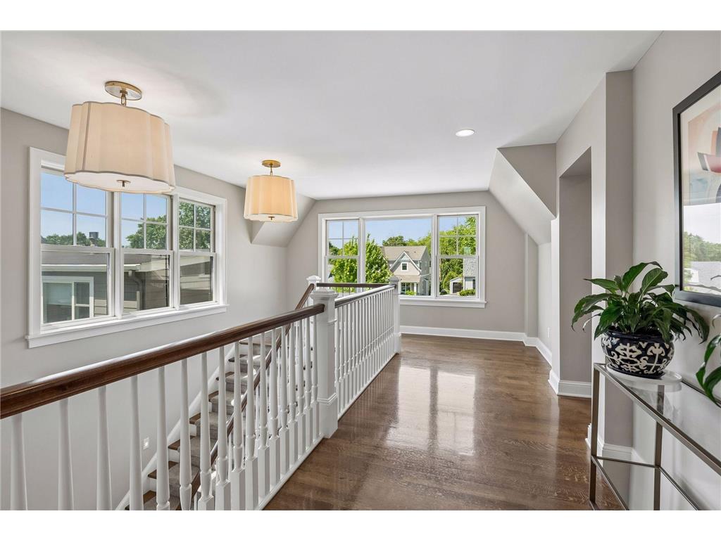 5913 Kellogg Avenue Edina MN 55424 7080429 image34