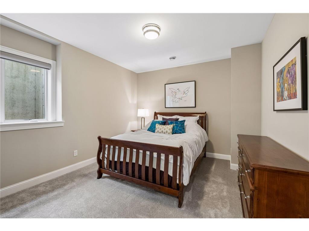 5913 Kellogg Avenue Edina MN 55424 7080429 image50
