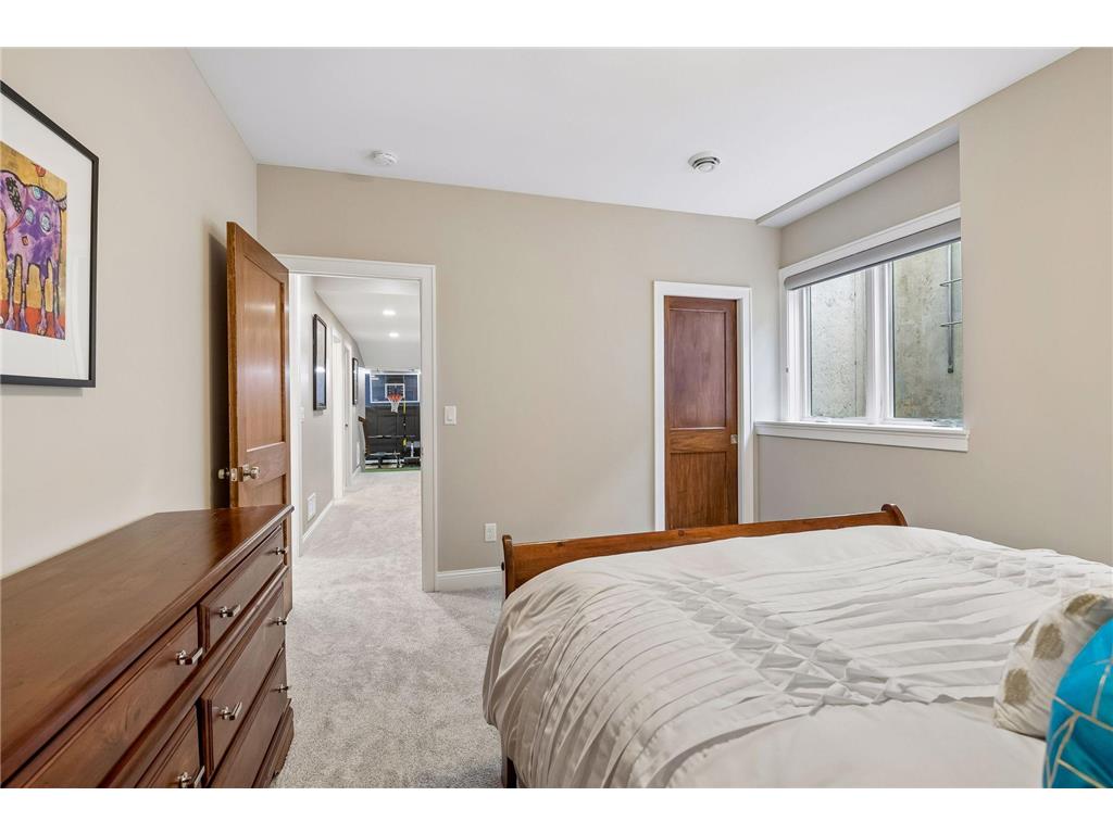 5913 Kellogg Avenue Edina MN 55424 7080429 image51