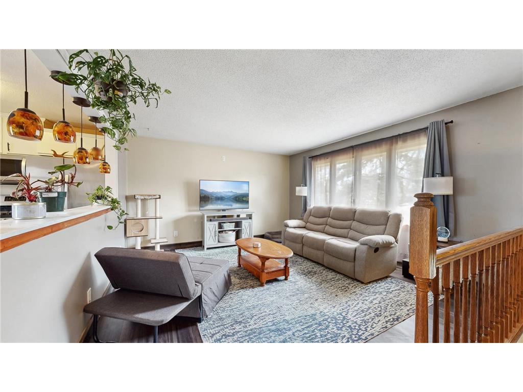 5916 113 1/2 Avenue N Champlin MN 55316 6688729 image1